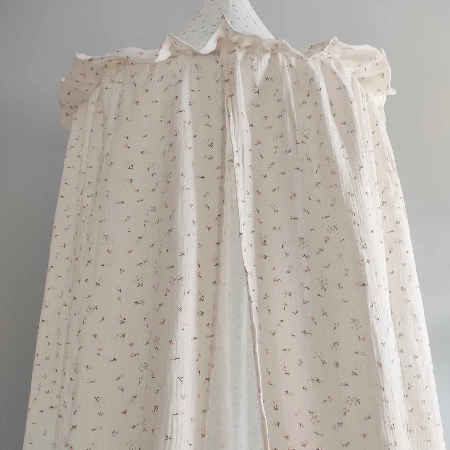 CIEL DE LIT POUR BEBE / MOUSSELINE AÉRIENNE™ - Petitpasmaman