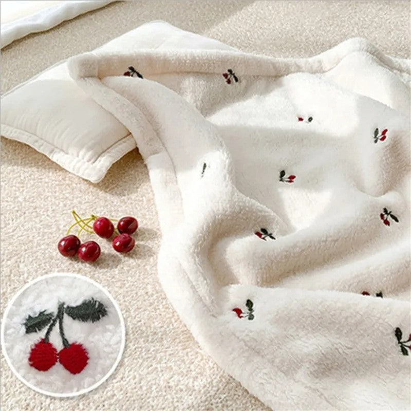 couverture-bebe-cerises-hiver