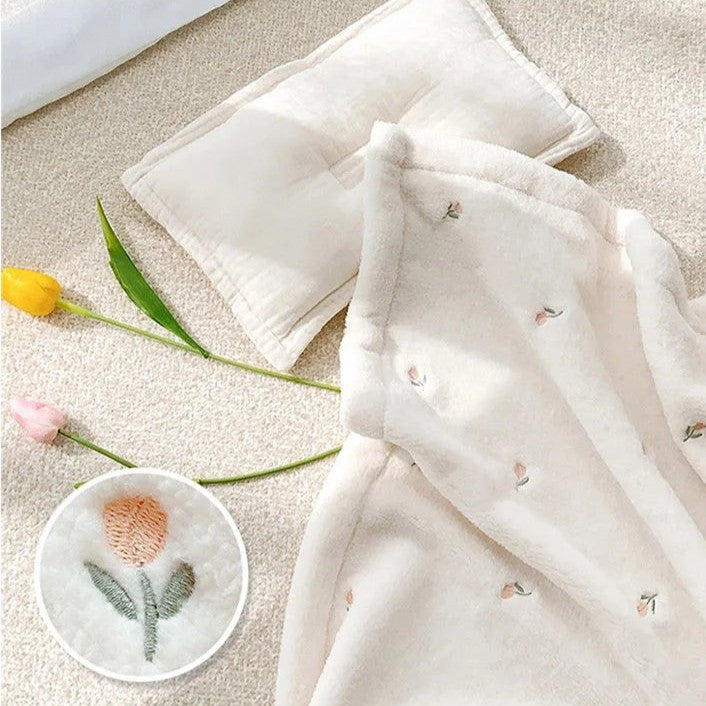 couverture-bebe-tulipe-jaune
