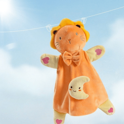 doudou marionnette lion orange