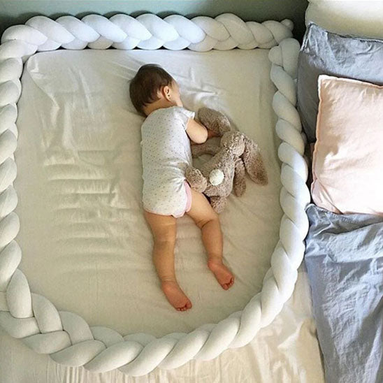 Tresse de lit bébé / Love Bed Protector™ - Petitpasmaman