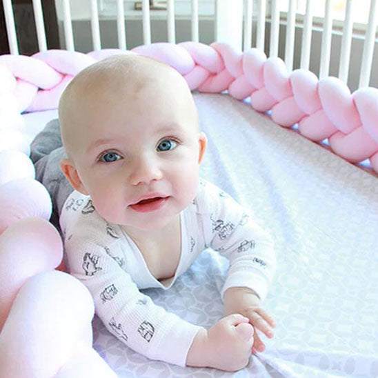 Tresse de lit bébé / Love Bed Protector™ - Petitpasmaman