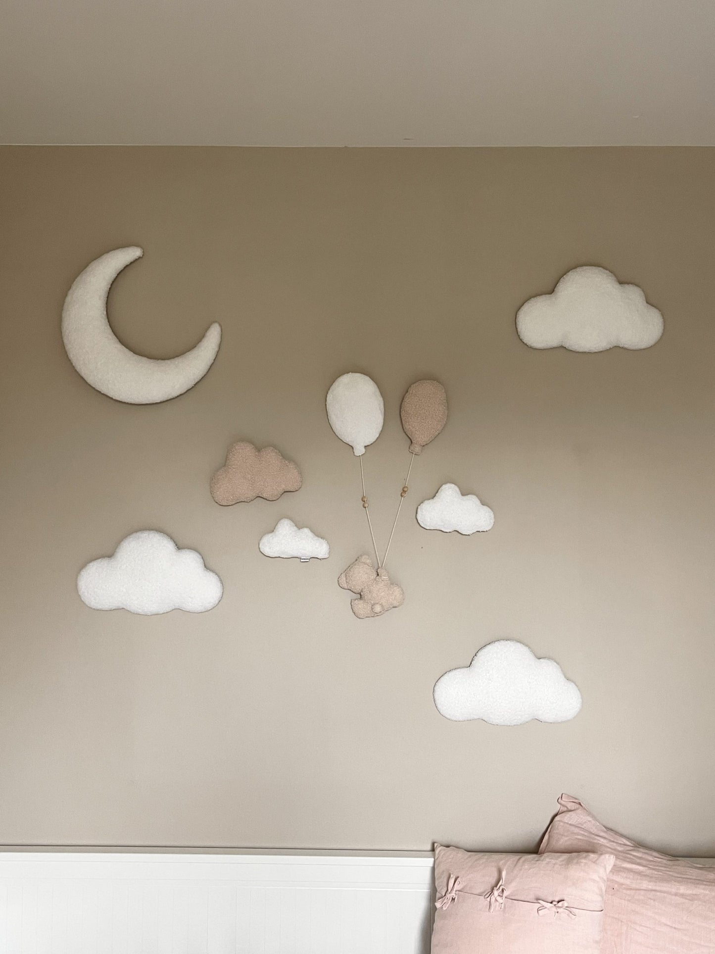 Full Bouclé wall composition