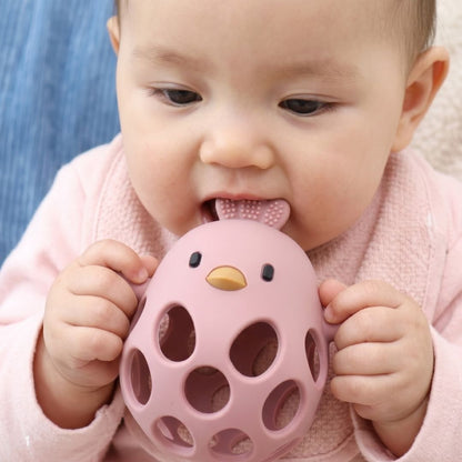 anneau de dentition bébé rose pour soulager poussées dentaires