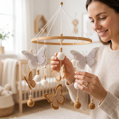 Mobile Bébé en Bois fait main |  Création Belge Papillons Douceur™