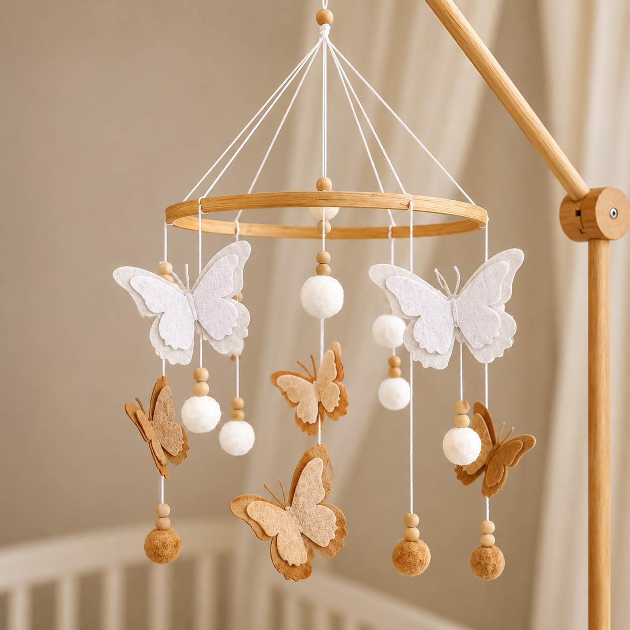 mobile bébé papillon artisanal fait main