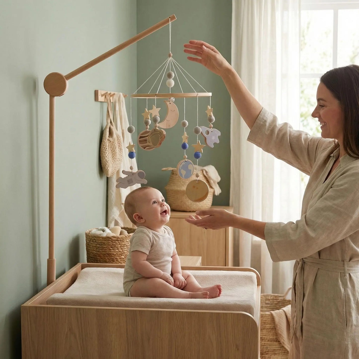 mobile pour bebe en bois musical spatial