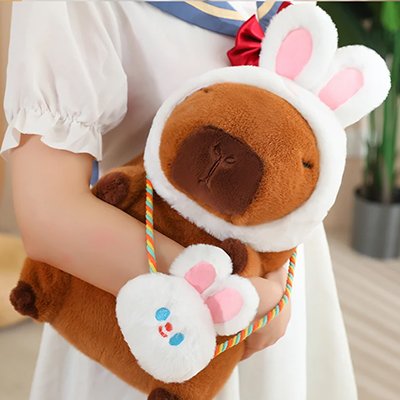 peluche capybara lapin