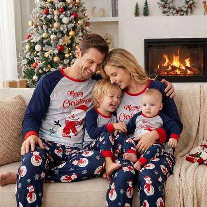 pyjama noel parents bébé bonhomme de neige