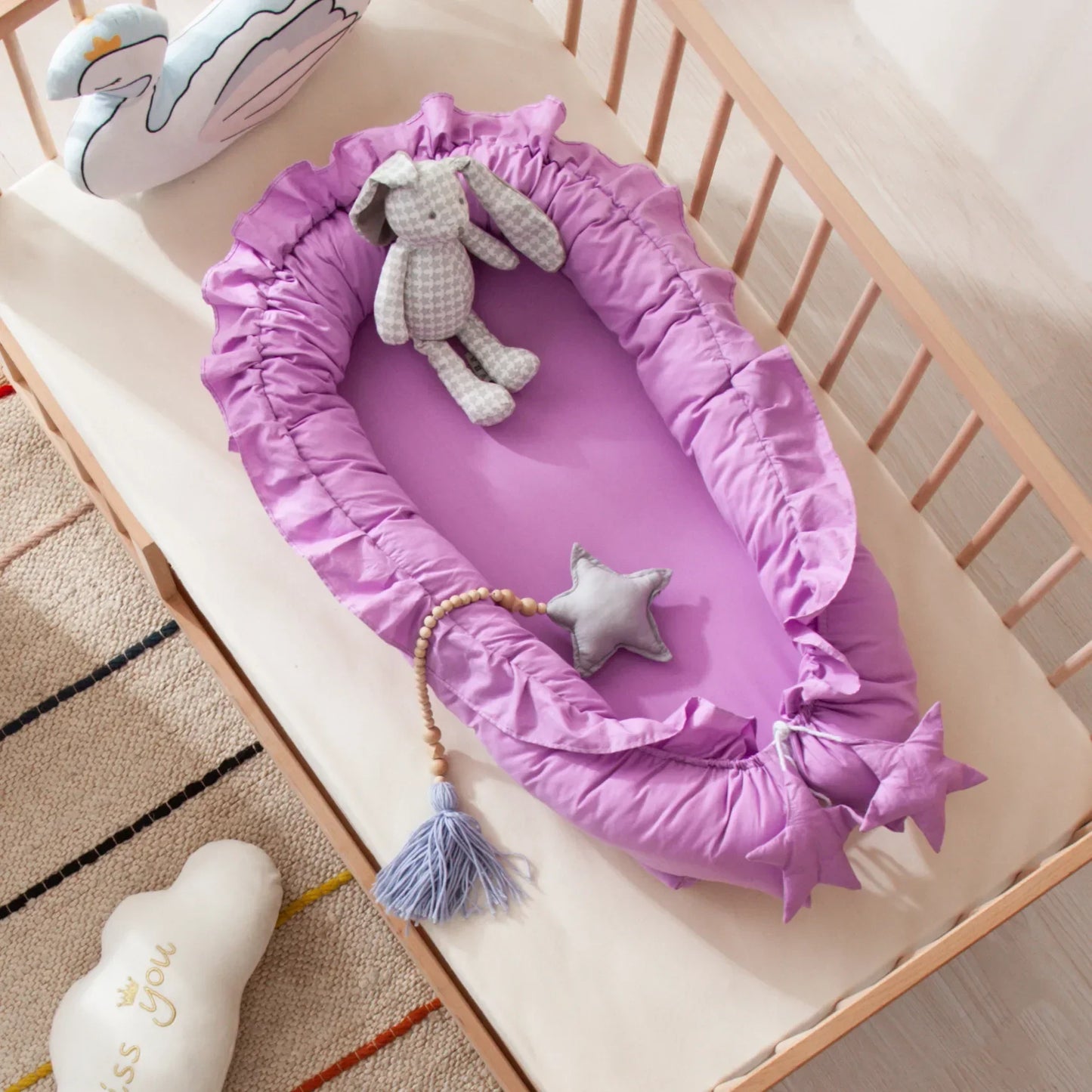 reducteur-de-lit-bebe-violet-coton