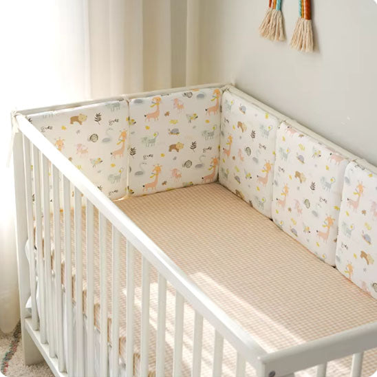 Tour de lit bébé / Protège lit déco™ - Petitpasmaman
