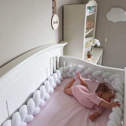 Tresse de lit bébé / Love Bed Protector™ - Petitpasmaman
