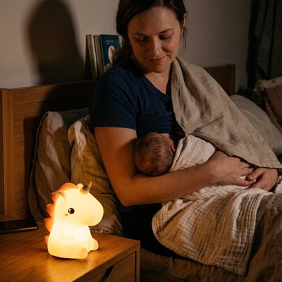 Veilleuse bébé pour allaiter bébé
