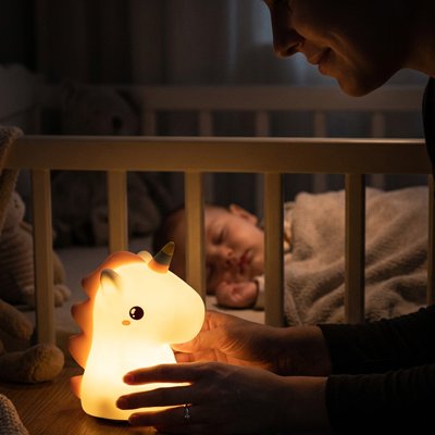 Veilleuse bébé licorne pour apaiser les peurs