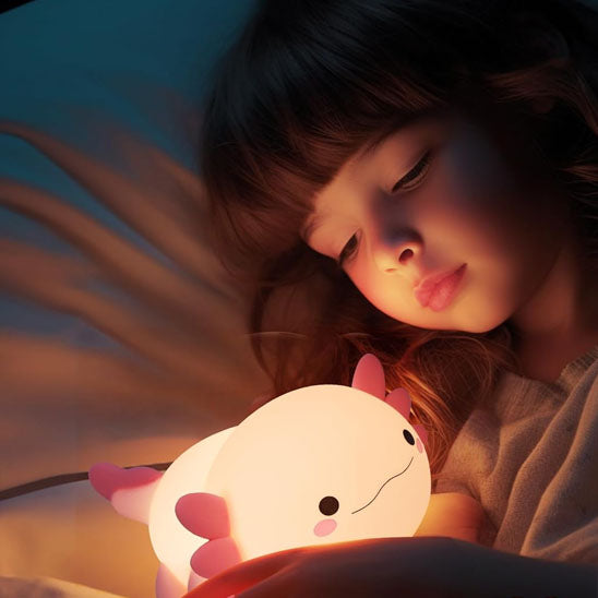 VEILLEUSE BÉBÉ / LAMPE AXOLOTL™ - Petitpasmaman